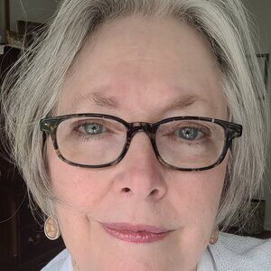 Meet your Posher, Linda